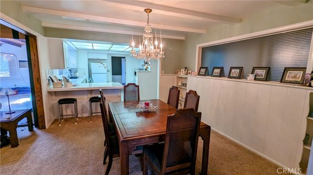 1404 N Mountain Ave, Claremont, CA 91711