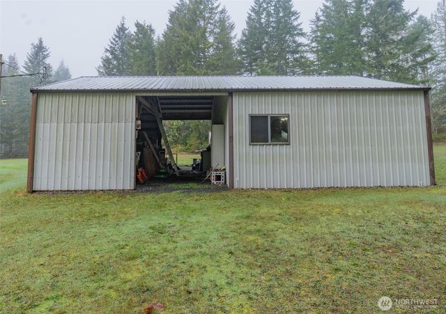 121 E Garys Melody Lane, Shelton, WA 98584