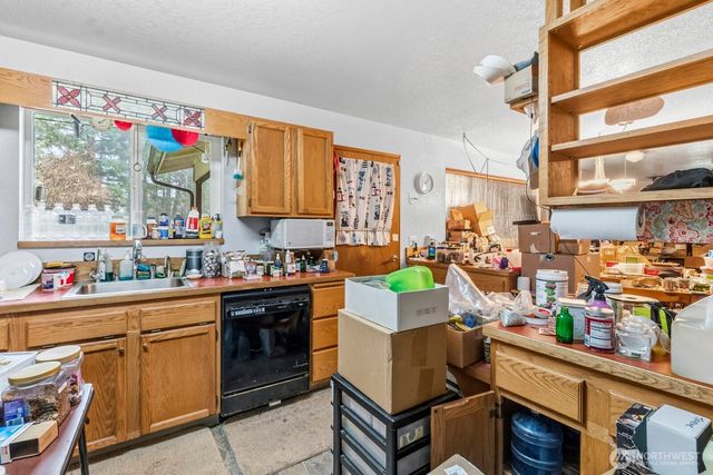 121 E Garys Melody Lane, Shelton, WA 98584