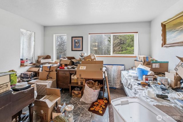 121 E Garys Melody Lane, Shelton, WA 98584