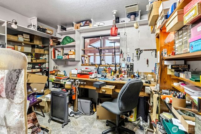 121 E Garys Melody Lane, Shelton, WA 98584