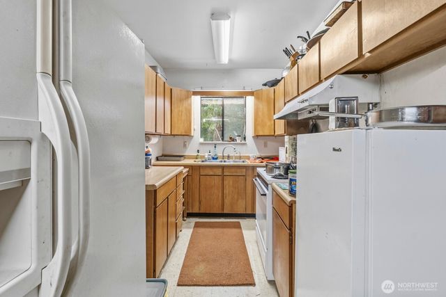 121 E Garys Melody Lane, Shelton, WA 98584