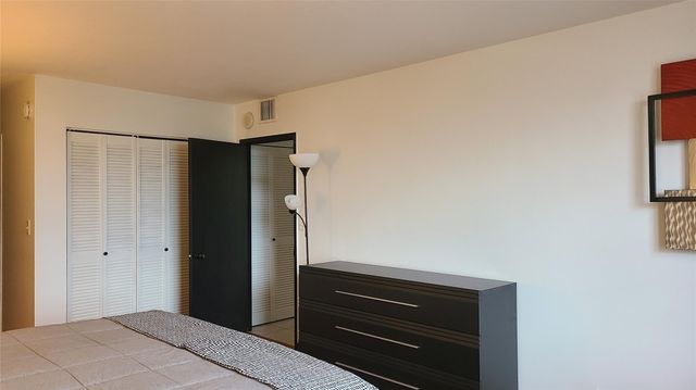 2500 Parkview Drive 802, Hallandale Beach, FL 33009