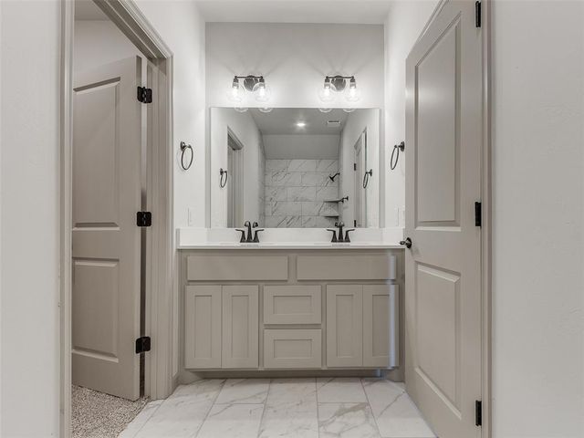 17809 Rich Earth Court, Edmond, OK 73012