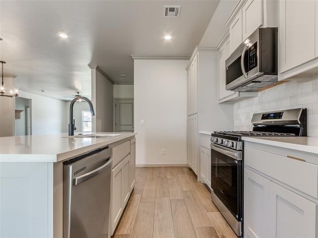 17809 Rich Earth Court, Edmond, OK 73012