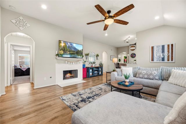 21738 May Apple Court, Cypress, TX 77433