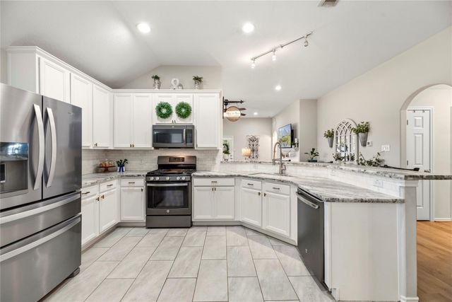 21738 May Apple Court, Cypress, TX 77433