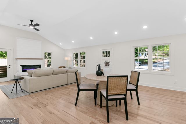 3154 Briarcliff Way, Atlanta, GA 30345