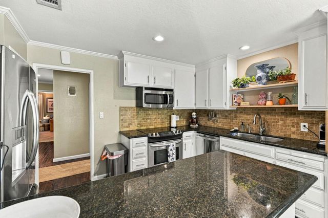 600 Pennsylvania Avenue 12, Los Gatos, CA 95030