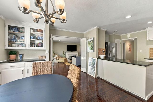 600 Pennsylvania Avenue 12, Los Gatos, CA 95030