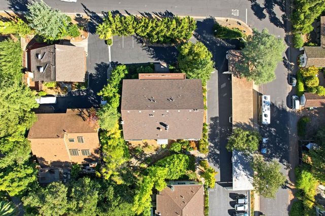 600 Pennsylvania Avenue 12, Los Gatos, CA 95030