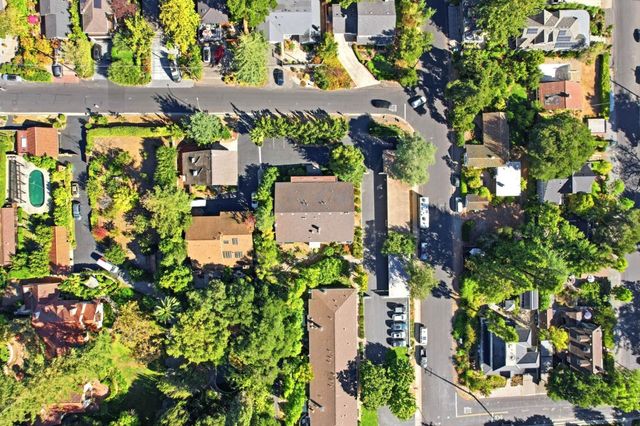 600 Pennsylvania Avenue 12, Los Gatos, CA 95030