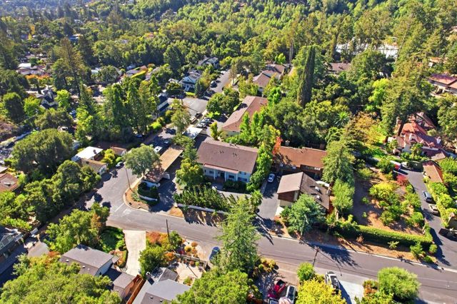 600 Pennsylvania Avenue 12, Los Gatos, CA 95030