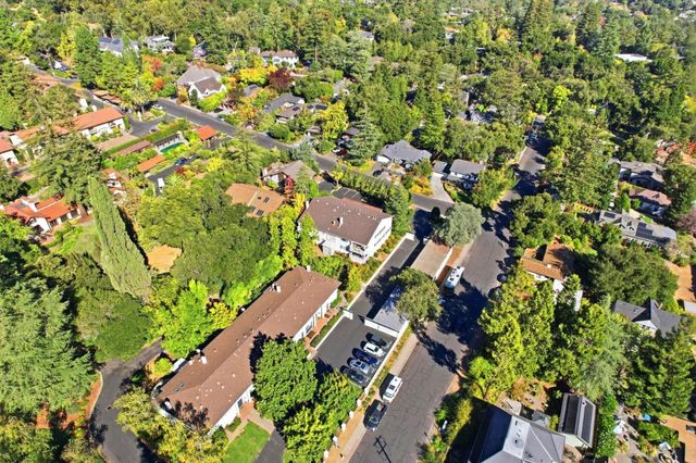 600 Pennsylvania Avenue 12, Los Gatos, CA 95030