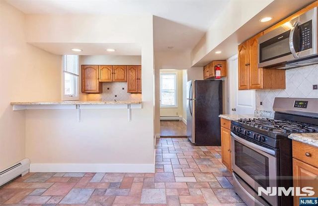 21 Chestnut Street 2, Garfield, NJ 07026