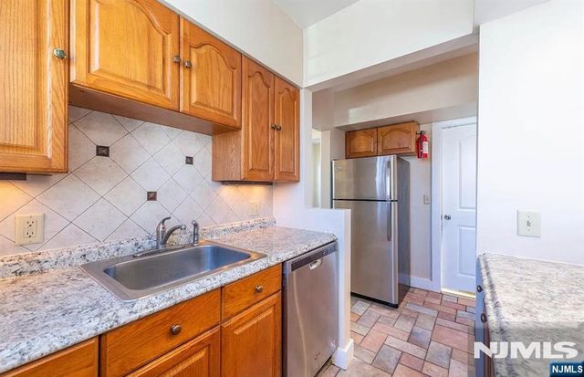 21 Chestnut Street 2, Garfield, NJ 07026