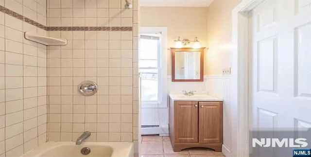 21 Chestnut Street 2, Garfield, NJ 07026