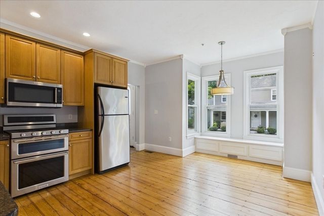 35 South St A, Medfield, MA 02052
