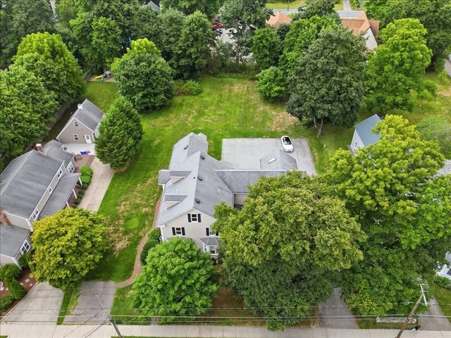 35 South St A, Medfield, MA 02052
