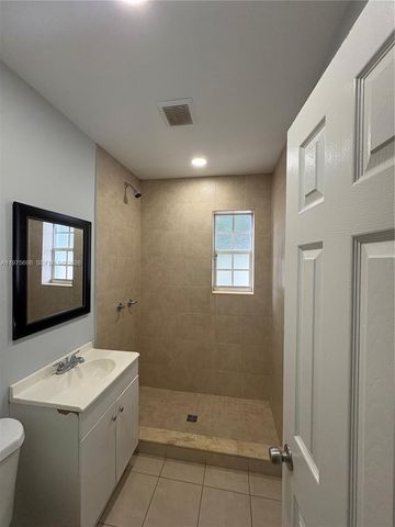 3600 SW 32nd Ave, West Park, FL 33023