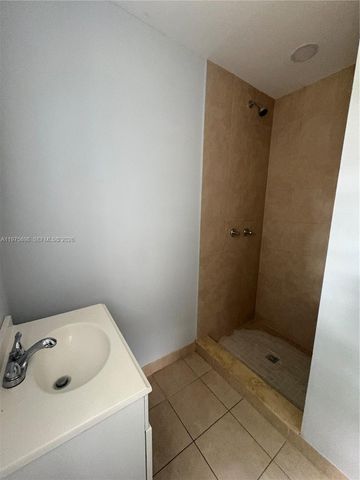 3600 SW 32nd Ave, West Park, FL 33023