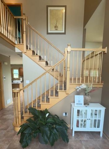 21203 Old North Church Road, Frankfort, IL 60423