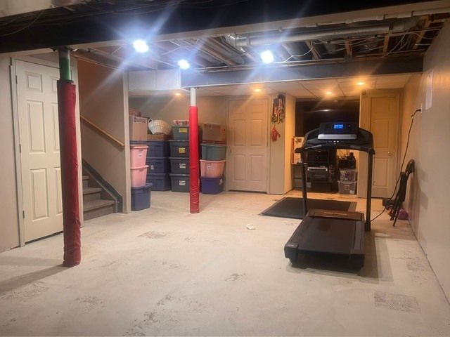 21203 Old North Church Road, Frankfort, IL 60423