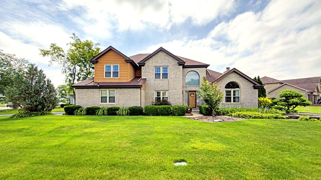 21203 Old North Church Road, Frankfort, IL 60423