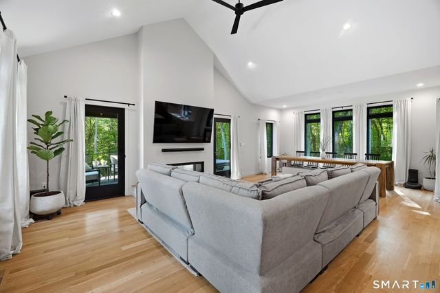 119 Scott Road, East Lyme, CT 06333