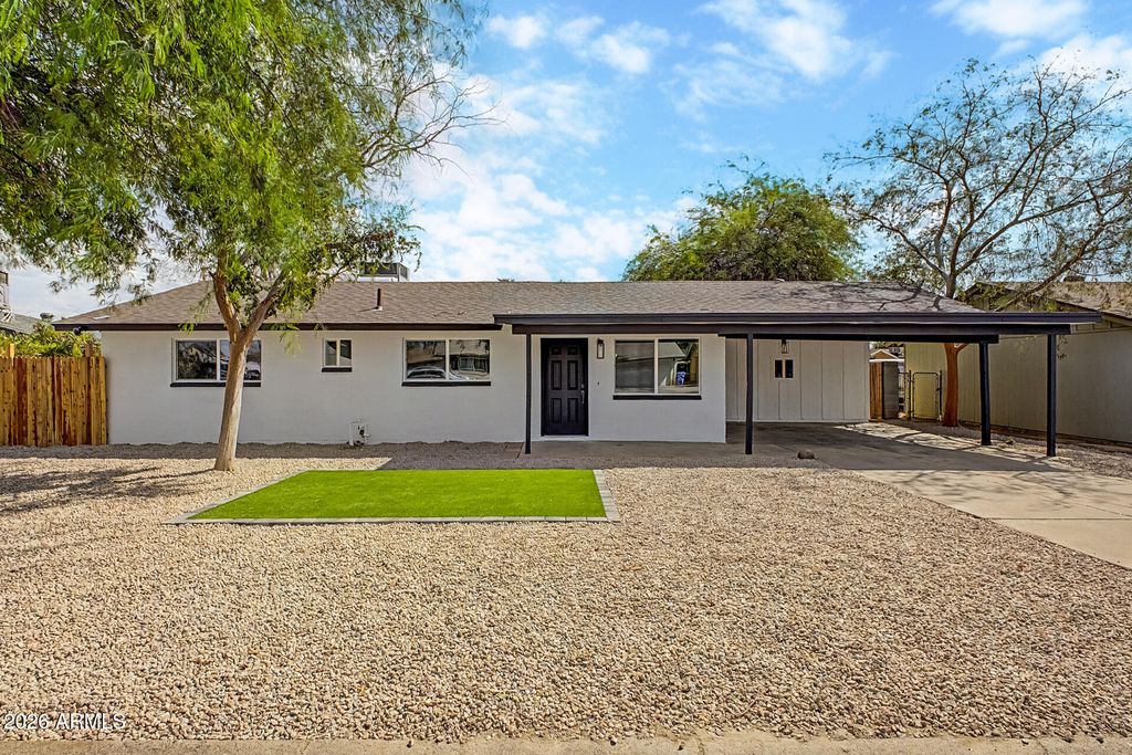3909 W GRISWOLD Road, Phoenix, AZ 85051 — exterior