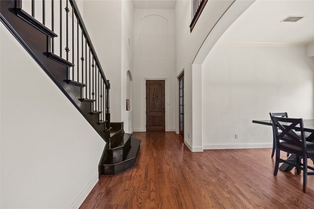 12114 Jackson Creek Drive, Dallas, TX 75243