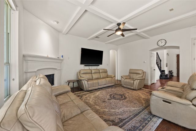 12114 Jackson Creek Drive, Dallas, TX 75243