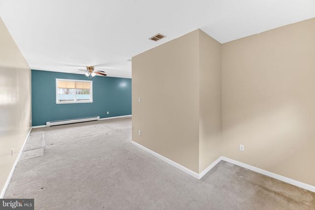 158 SAINT PETERS RD, Macungie, PA 18062