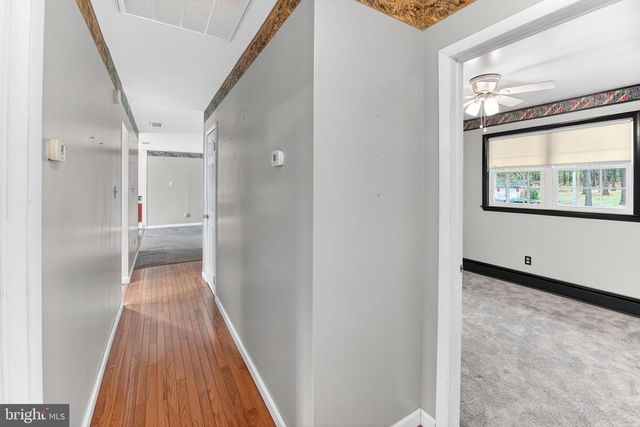 158 SAINT PETERS RD, Macungie, PA 18062