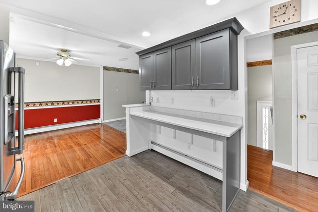 158 SAINT PETERS RD, Macungie, PA 18062