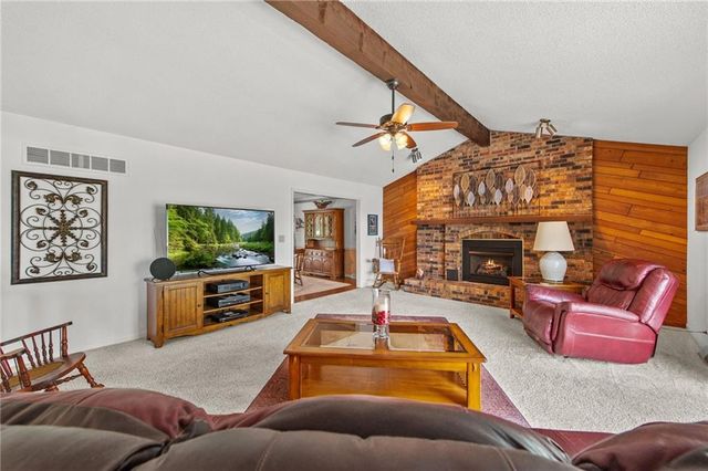 7610 NW Westside Drive, Weatherby Lake, MO 64152