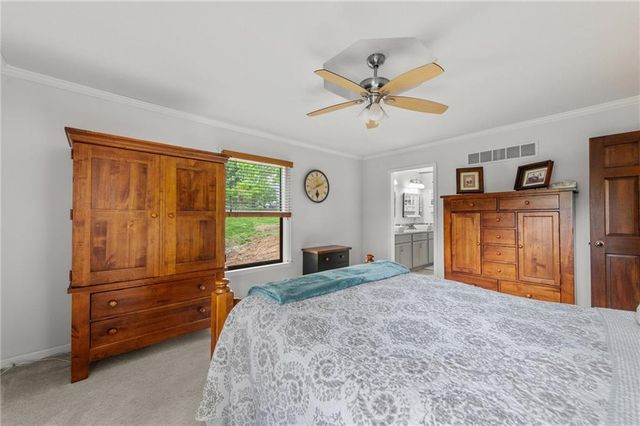 7610 NW Westside Drive, Weatherby Lake, MO 64152