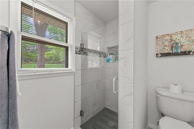 7610 NW Westside Drive, Weatherby Lake, MO 64152