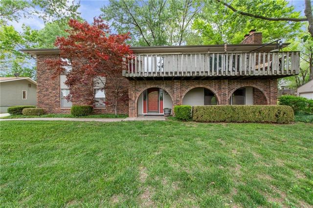7610 NW Westside Drive, Weatherby Lake, MO 64152