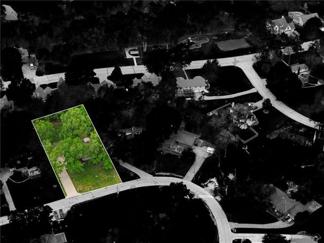 7610 NW Westside Drive, Weatherby Lake, MO 64152
