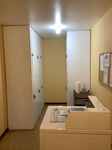 10408 Menard Avenue 2B, Oak Lawn, IL 60453