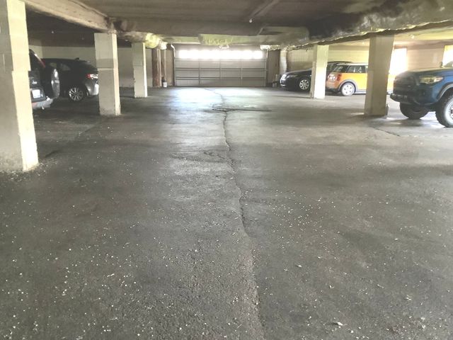 10408 Menard Avenue 2B, Oak Lawn, IL 60453