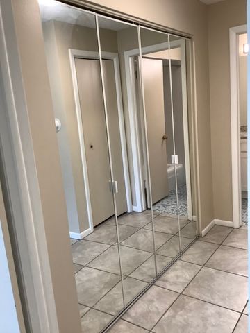 10408 Menard Avenue 2B, Oak Lawn, IL 60453