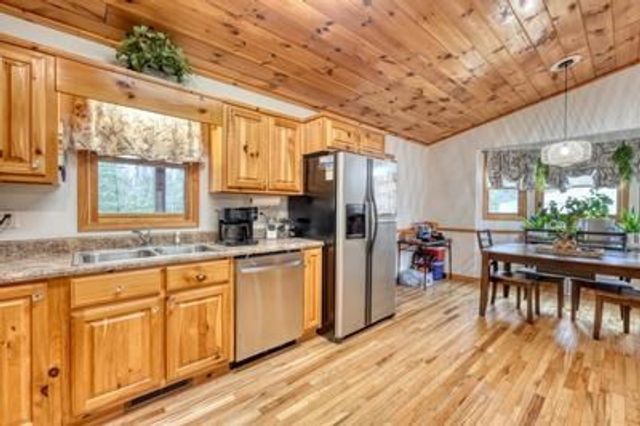 694 Hilltop Road, Murphy, NC 28906
