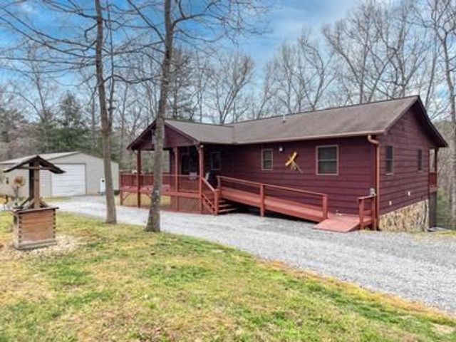 694 Hilltop Road, Murphy, NC 28906