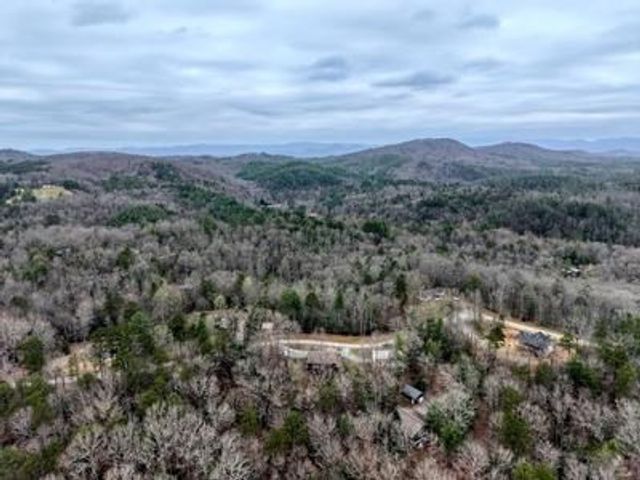 694 Hilltop Road, Murphy, NC 28906