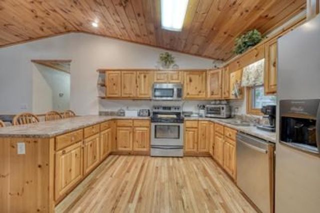 694 Hilltop Road, Murphy, NC 28906