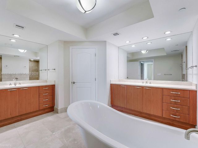 3301 NE 183rd St 2303, Aventura, FL 33160