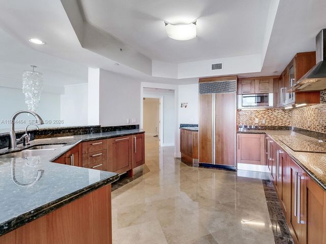 3301 NE 183rd St 2303, Aventura, FL 33160