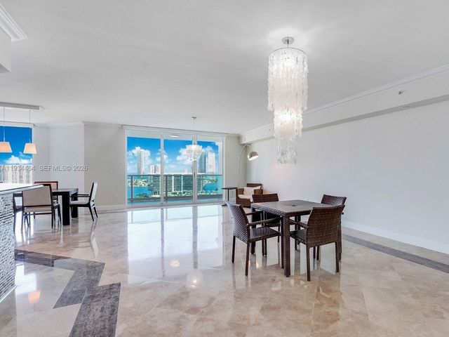 3301 NE 183rd St 2303, Aventura, FL 33160